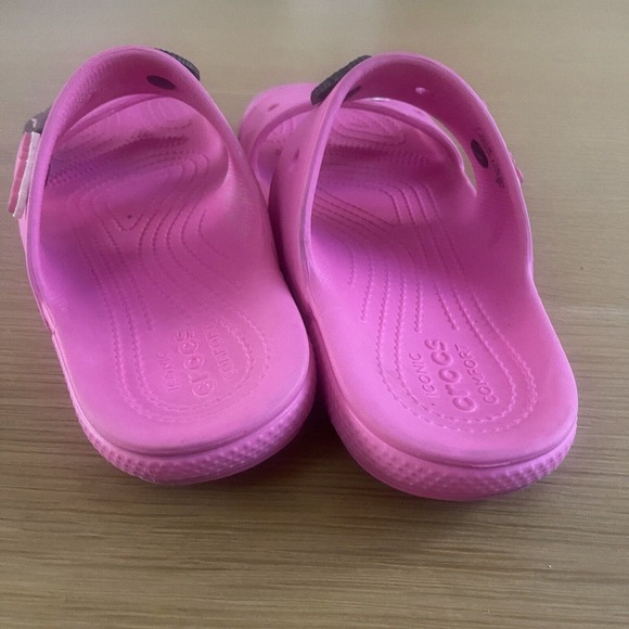 Women's Crocs Size 10 Classic Sandal Black Girl Pride BLM Charms - Picture 5 of 7